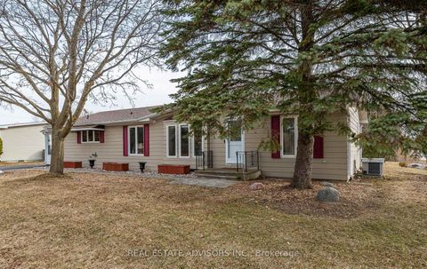 Photo 1 at 50 Juno Crescent, Sutton & Jackson's Point, Georgina