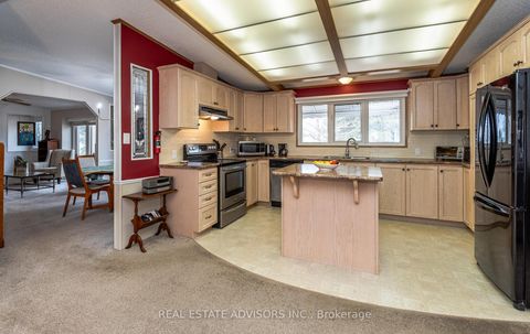 Photo 11 at 50 Juno Crescent, Sutton & Jackson's Point, Georgina