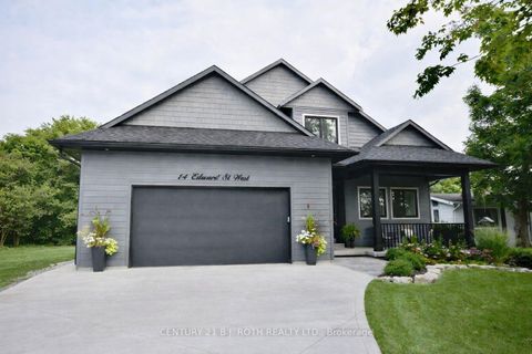 Photo 0 at 14 EDWARD Street W, Creemore, Clearview