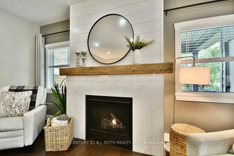 Photo 4 at 14 EDWARD Street W, Creemore, Clearview