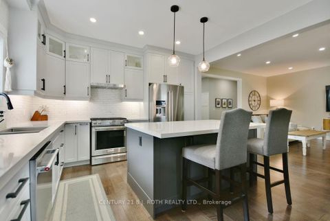 Photo 7 at 14 EDWARD Street W, Creemore, Clearview