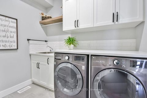 Photo 12 at 14 EDWARD Street W, Creemore, Clearview