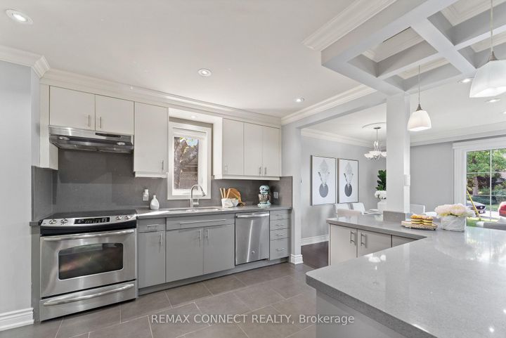 Photo 11 at 23 Penetang Crescent, Bendale, Toronto