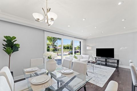 Photo 7 at 23 Penetang Crescent, Bendale, Toronto