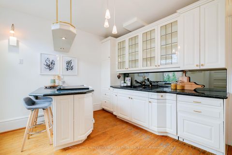 Photo 7 at 116 Roxborough Street W, Annex, Toronto