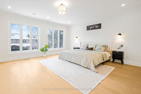 Photo 19 at 25 Cronin Drive, City Centre West, Toronto