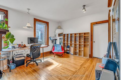 Photo 17 at 97 Massey Street, Niagara, Toronto