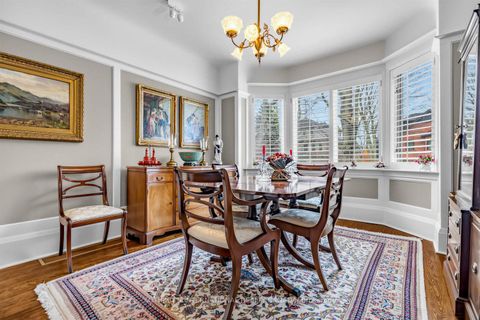 Photo 7 at 136 Roxborough Drive, Moore Park, Toronto