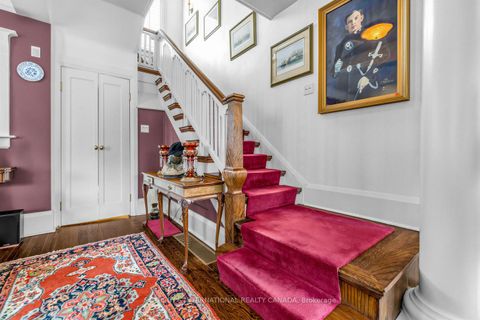 Photo 18 at 136 Roxborough Drive, Moore Park, Toronto