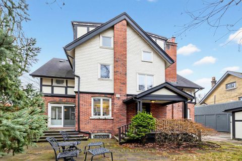 Photo 31 at 136 Roxborough Drive, Moore Park, Toronto