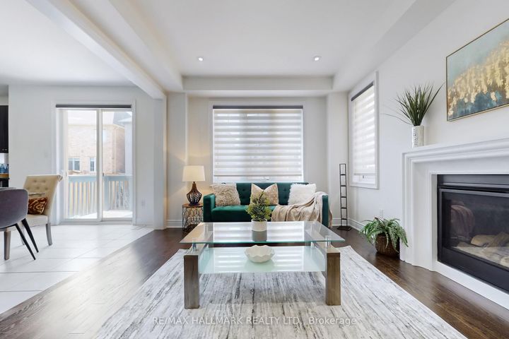 Photo 6 at 9 Lyle Way S, Northwest Brampton, Brampton