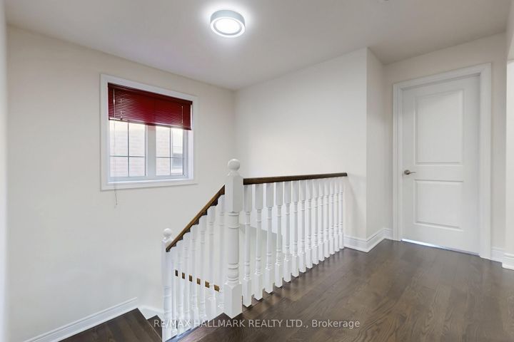 Photo 24 at 9 Lyle Way S, Northwest Brampton, Brampton