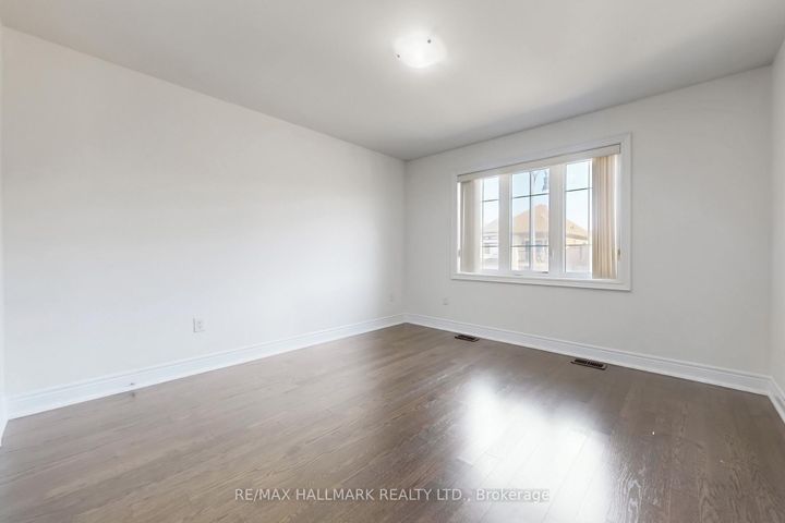 Photo 38 at 9 Lyle Way S, Northwest Brampton, Brampton