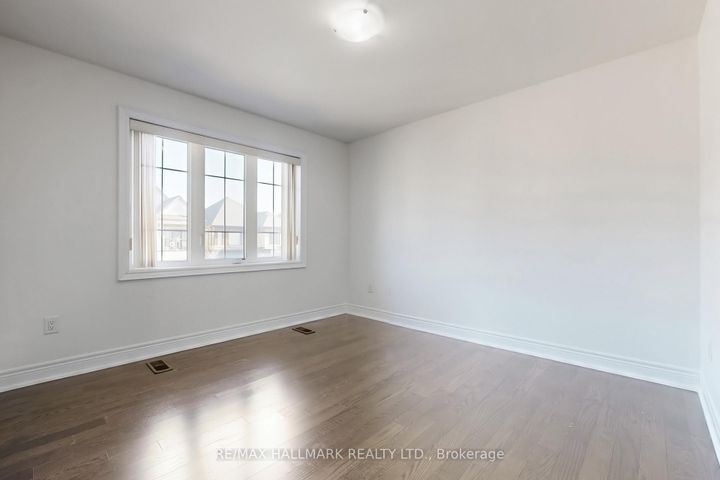 Photo 43 at 9 Lyle Way S, Northwest Brampton, Brampton