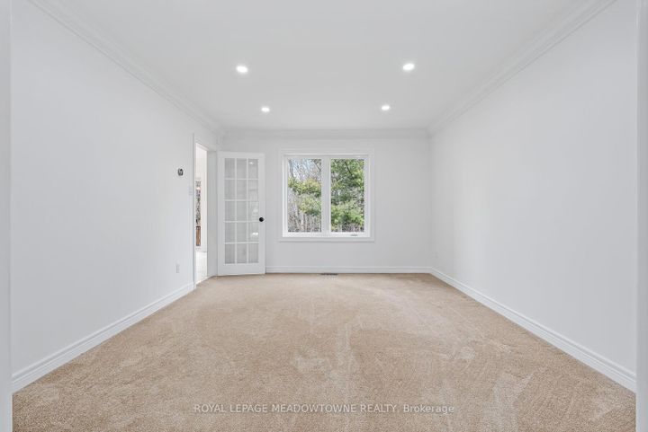 Photo 15 at 29 Hamilton Crescent, Georgetown, Halton Hills