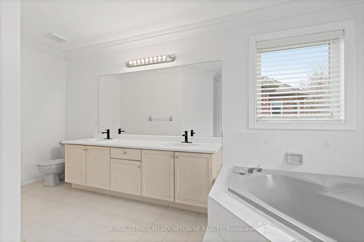 Photo 25 at 29 Hamilton Crescent, Georgetown, Halton Hills