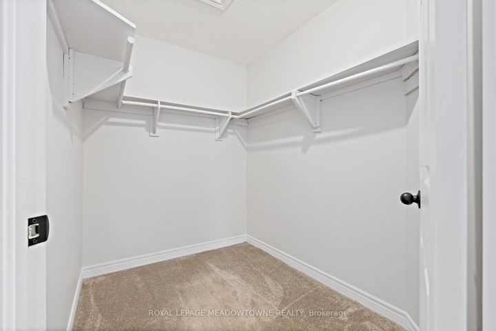 Photo 28 at 29 Hamilton Crescent, Georgetown, Halton Hills