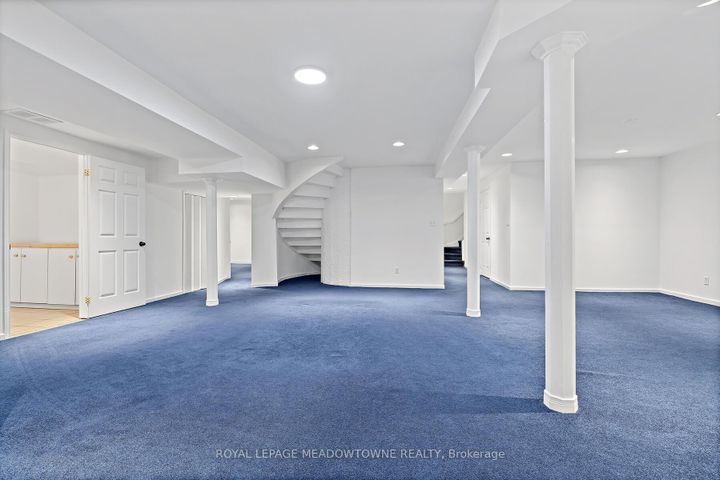 Photo 35 at 29 Hamilton Crescent, Georgetown, Halton Hills