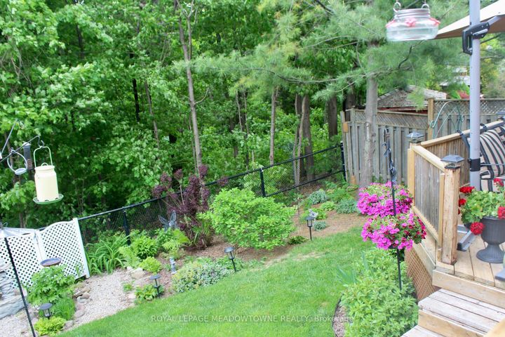 Photo 46 at 29 Hamilton Crescent, Georgetown, Halton Hills