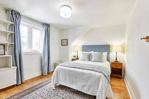 Photo 23 at 15 Squires Avenue, Parkview, Toronto