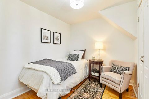 Photo 26 at 15 Squires Avenue, Parkview, Toronto