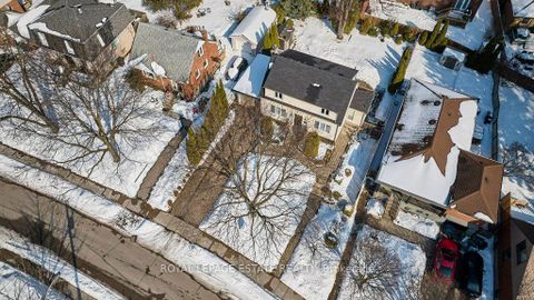 Photo 35 at 15 Squires Avenue, Parkview, Toronto