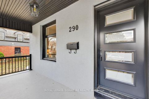 Photo 2 at 290 Chisholm Avenue, Lumsden, Toronto