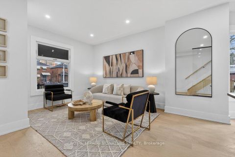 Photo 6 at 290 Chisholm Avenue, Lumsden, Toronto