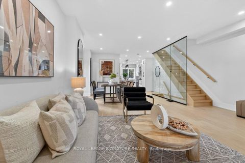 Photo 9 at 290 Chisholm Avenue, Lumsden, Toronto