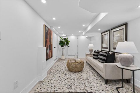 Photo 32 at 290 Chisholm Avenue, Lumsden, Toronto