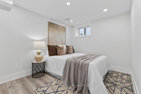 Photo 34 at 290 Chisholm Avenue, Lumsden, Toronto