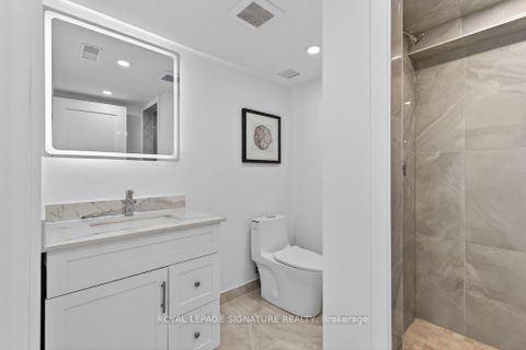 Photo 35 at 290 Chisholm Avenue, Lumsden, Toronto