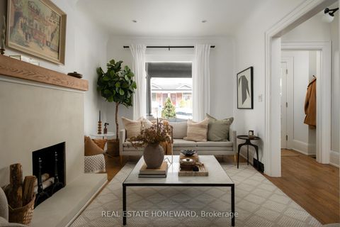 Photo 4 at 31 Riverdale Avenue, North Riverdale, Toronto