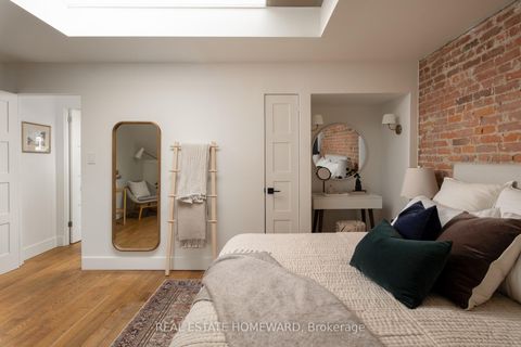 Photo 18 at 31 Riverdale Avenue, North Riverdale, Toronto