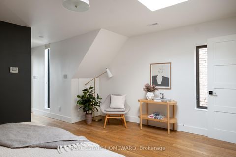 Photo 19 at 31 Riverdale Avenue, North Riverdale, Toronto