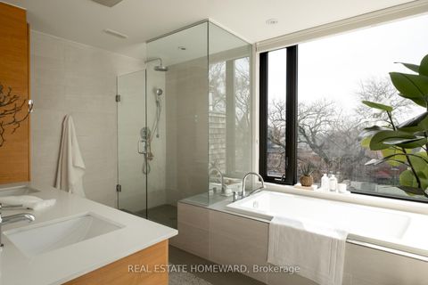 Photo 22 at 31 Riverdale Avenue, North Riverdale, Toronto