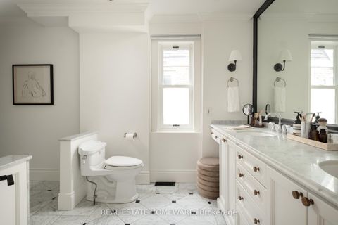 Photo 33 at 31 Riverdale Avenue, North Riverdale, Toronto