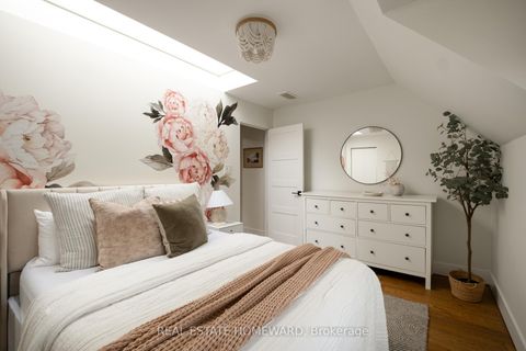 Photo 36 at 31 Riverdale Avenue, North Riverdale, Toronto