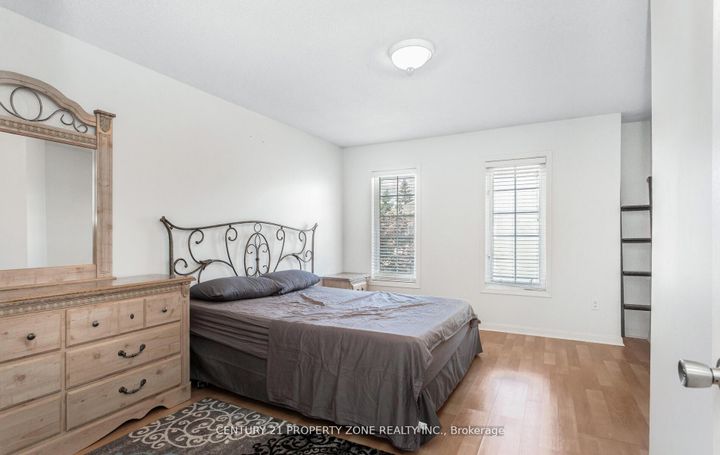 Photo 37 at 39 - 2 Clay Brick Court, Brampton North, Brampton