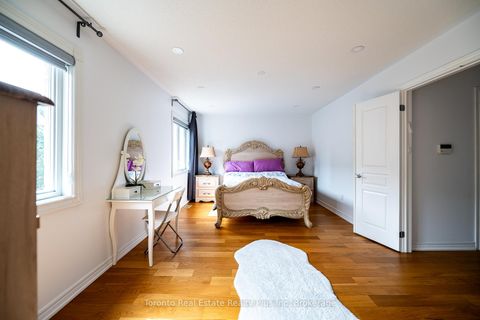 Photo 13 at 14 Riel Drive, Oak Ridges, Richmond Hill