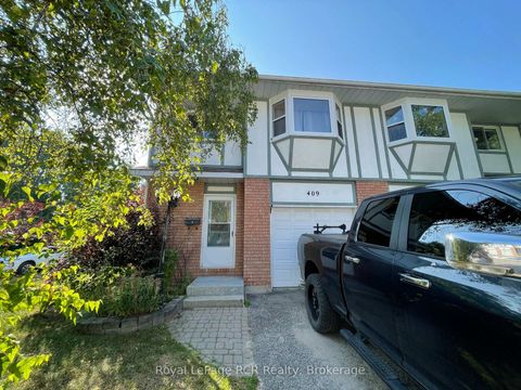 Photo 2 at 409 Thomas Street, Stayner, Clearview