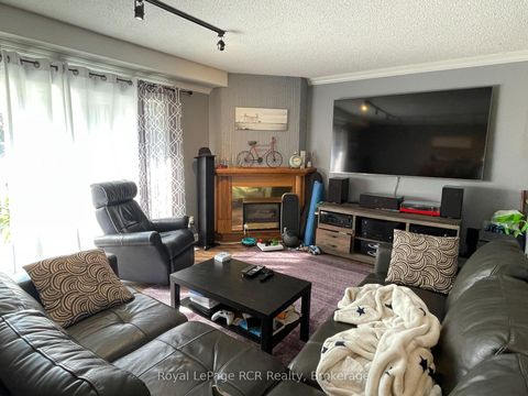 Photo 13 at 409 Thomas Street, Stayner, Clearview