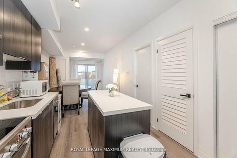 Photo 10 at 308 - 408 Browns Line, Alderwood, Toronto