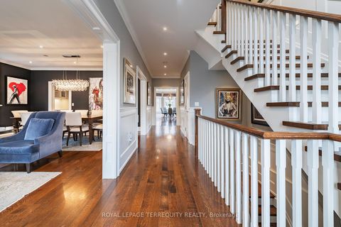 Photo 3 at 72 EAGLE Road, Queensway, Toronto