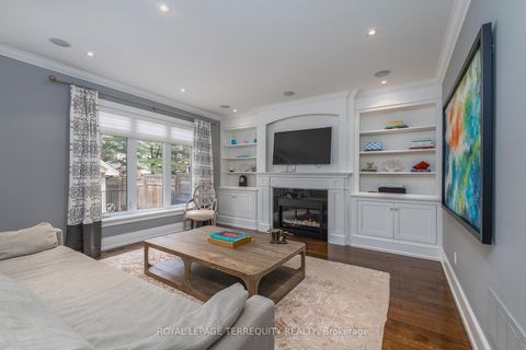Photo 16 at 72 EAGLE Road, Queensway, Toronto