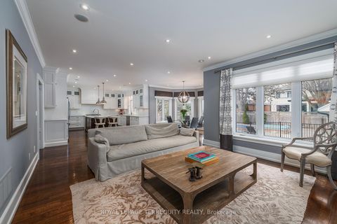 Photo 17 at 72 EAGLE Road, Queensway, Toronto