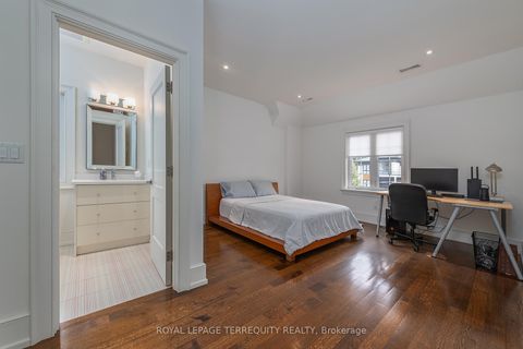Photo 27 at 72 EAGLE Road, Queensway, Toronto