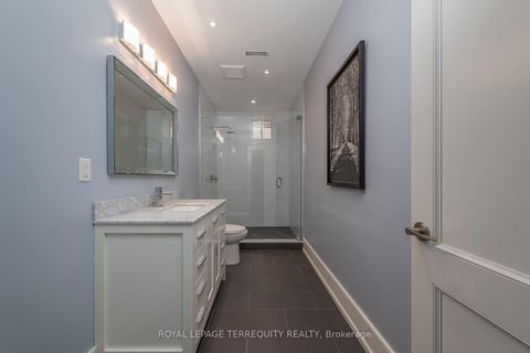 Photo 38 at 72 EAGLE Road, Queensway, Toronto