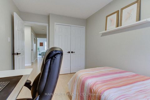 Photo 24 at 6 Archibald Mews, Bendale, Toronto