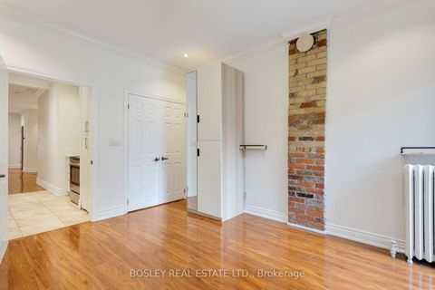 Photo 12 at 123 Seaton Street, Moss Park, Toronto